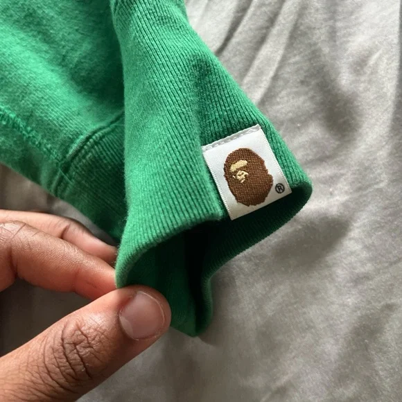 Bape Men's Green Long Sleeve crew neck sweat shirt